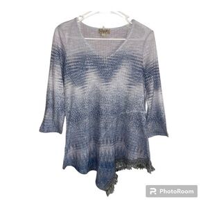 ONE WORLD Mid Sleeve Top